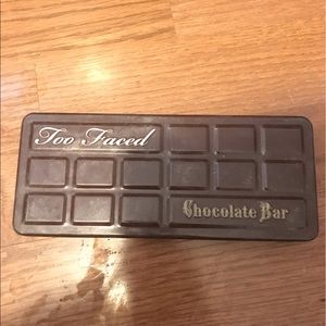 Too Faced Chocolate Bar